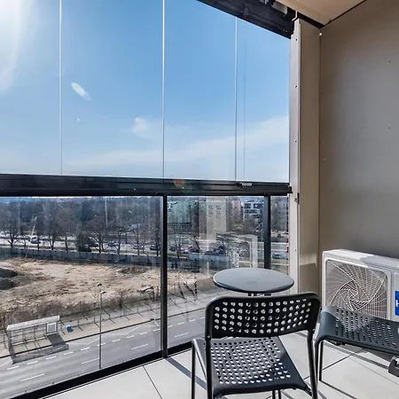 Apartment Komitetu Obrony Robotnikow 30 By Homeprime Warschau