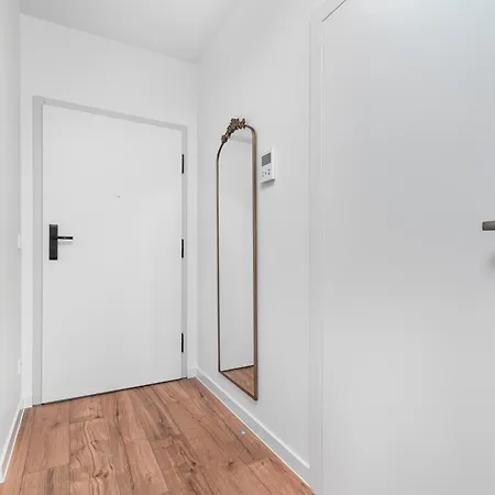 Komitetu Obrony Robotników 30 By Homeprime Apartament Warszawa